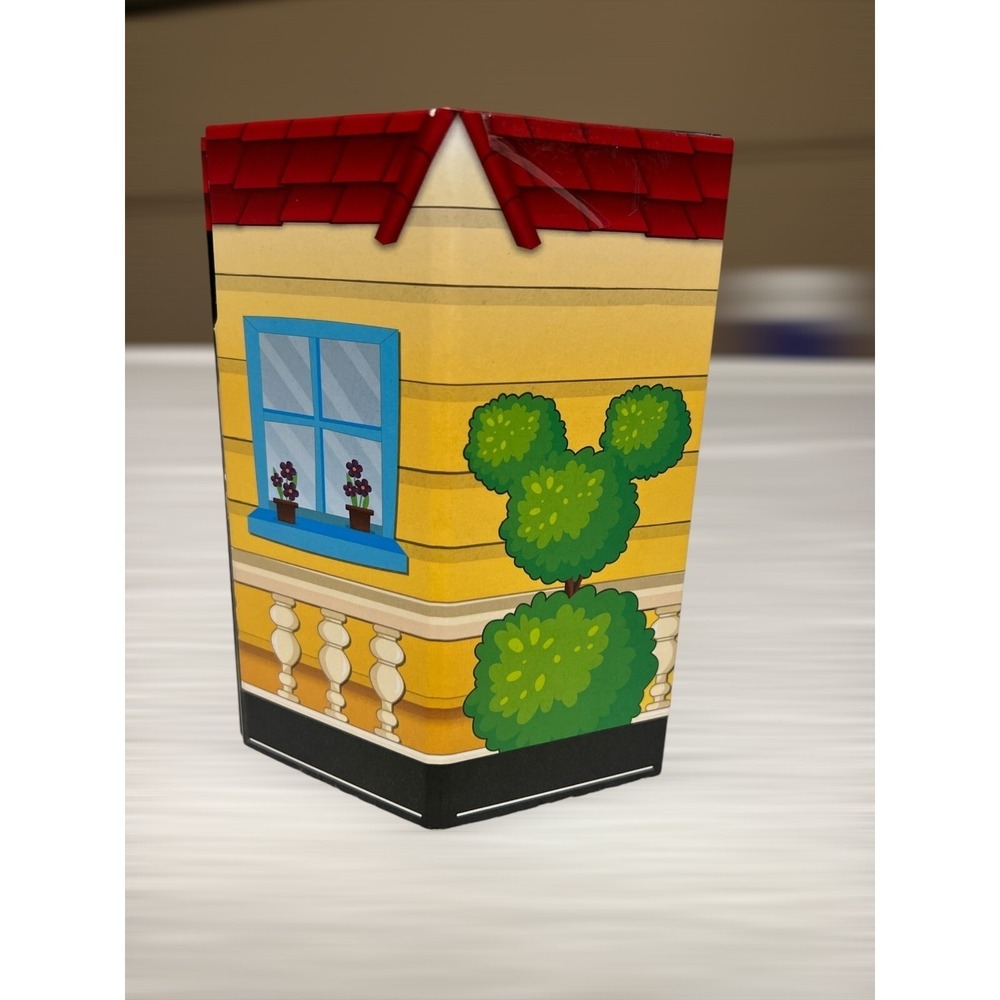 Disney Doorables Grand Entrance Mickey Mouse 2-Pack (Steamboat Willie + Classic) - Picture 4 of 8